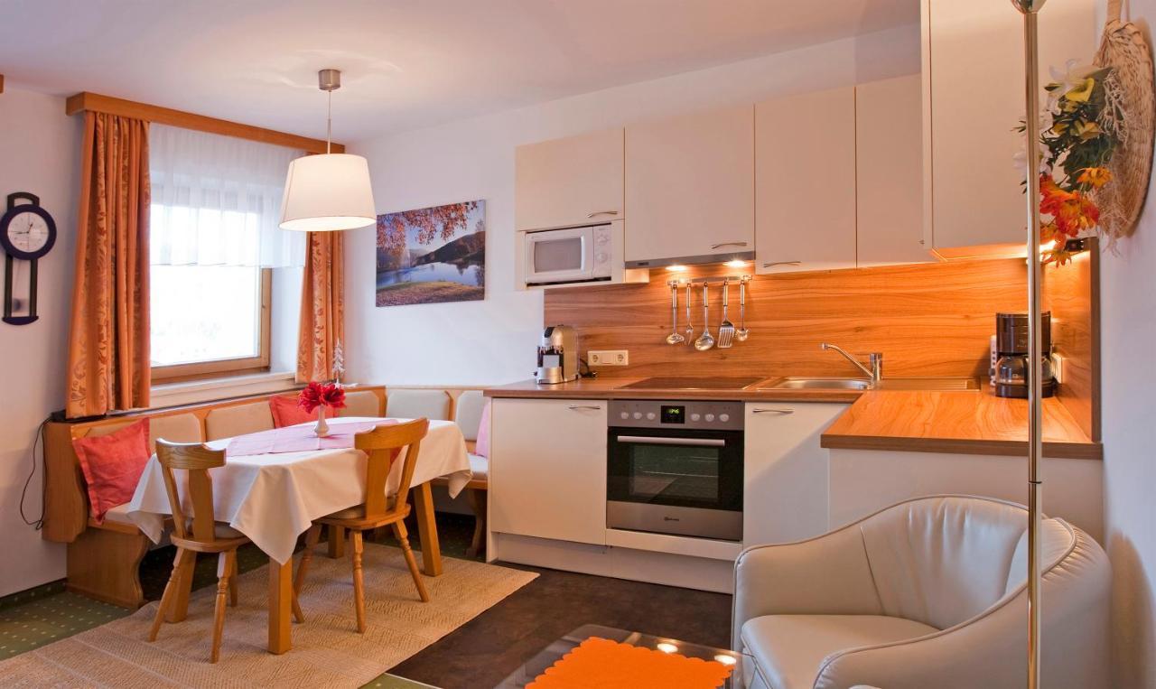 Haus Hamburg Apartment ฟลาคเฮา ภายนอก รูปภาพ